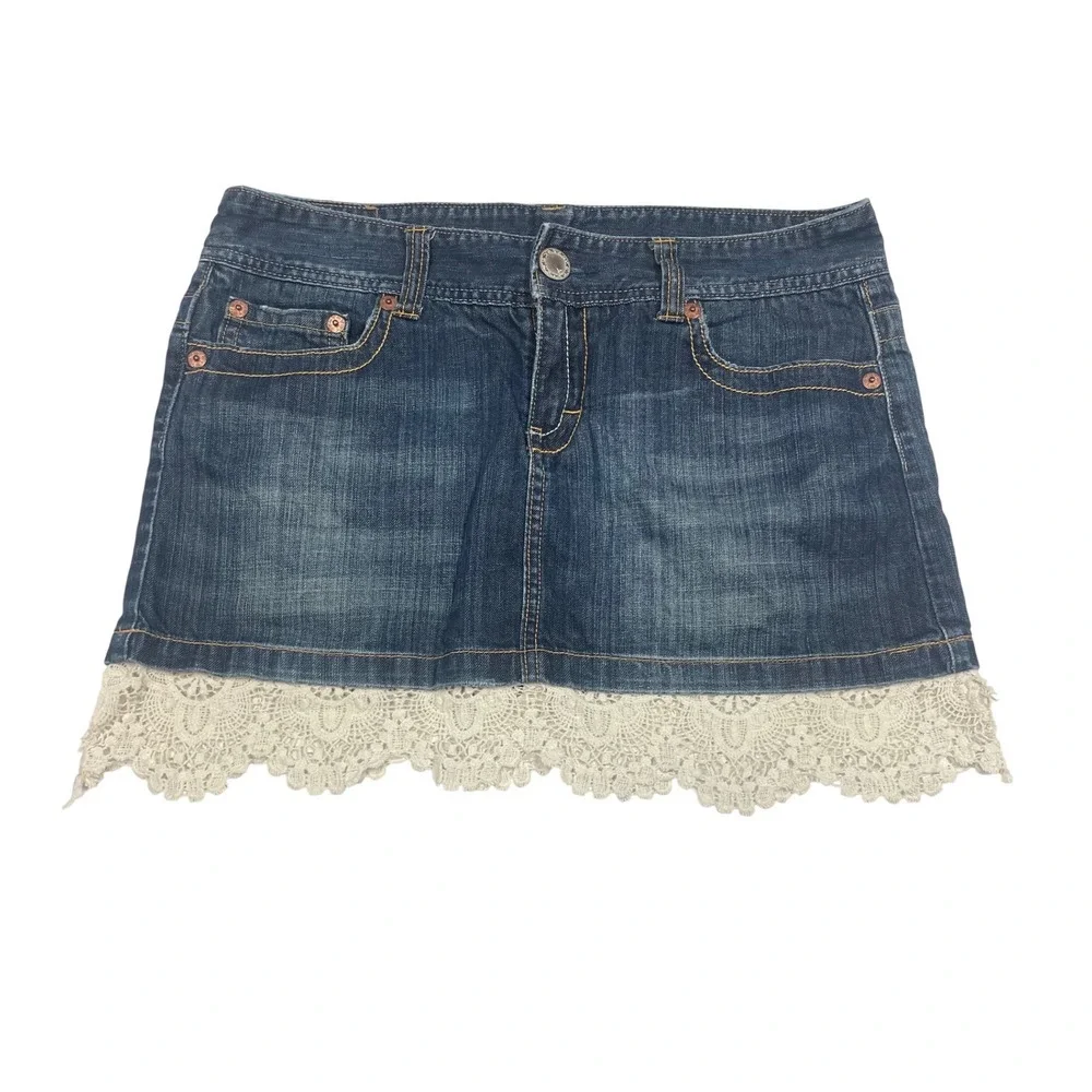 American Eagle Denim Mini Skirt Medium Wash Crochet Lace Trim‎ Boho Low Rise 10